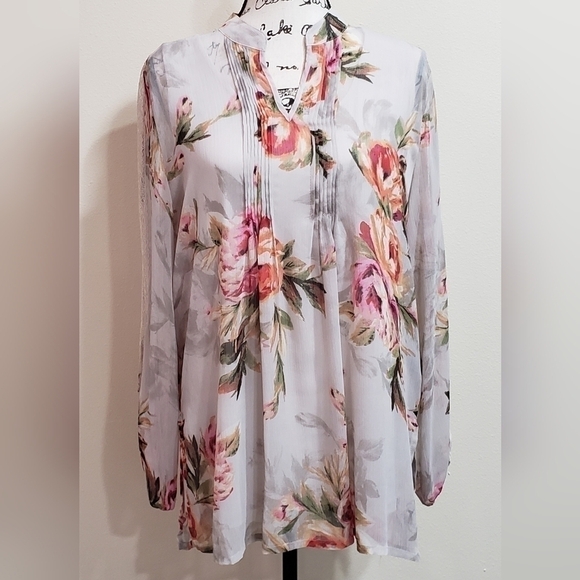 Susan Graver Printed Chiffon Tunic W/ Lace Trim & Matching Tank - Picture 1 of 5